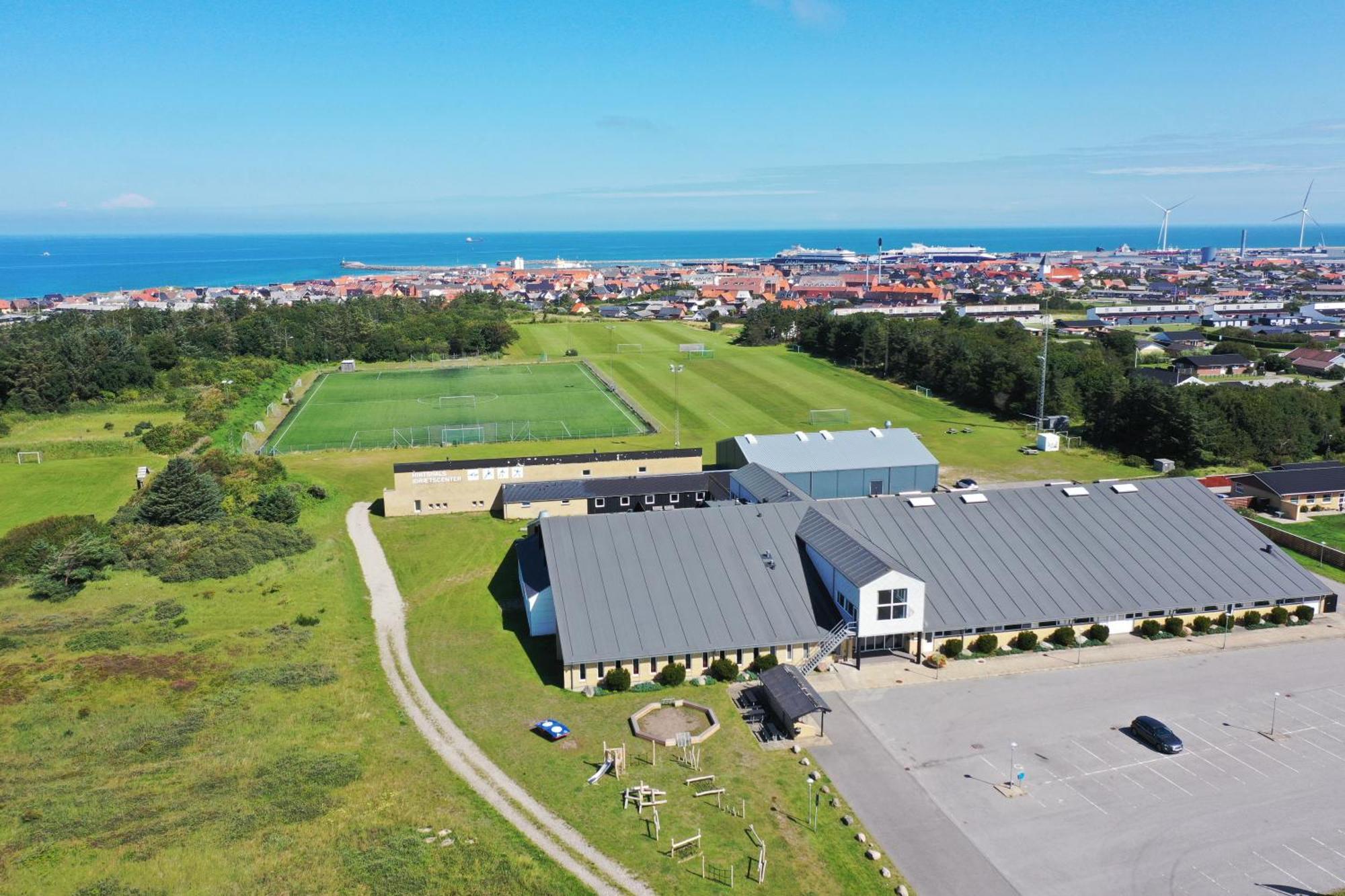 Hirtshals Idraetscenter - Vandrehjem - Hostel Exterior foto
